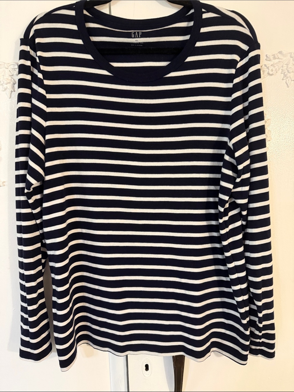 GAP Navy and White Striped Long Sleeve Tee - Crew Neck